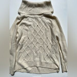 Ivanka Trump Cream large turtle neck knit sweater size L